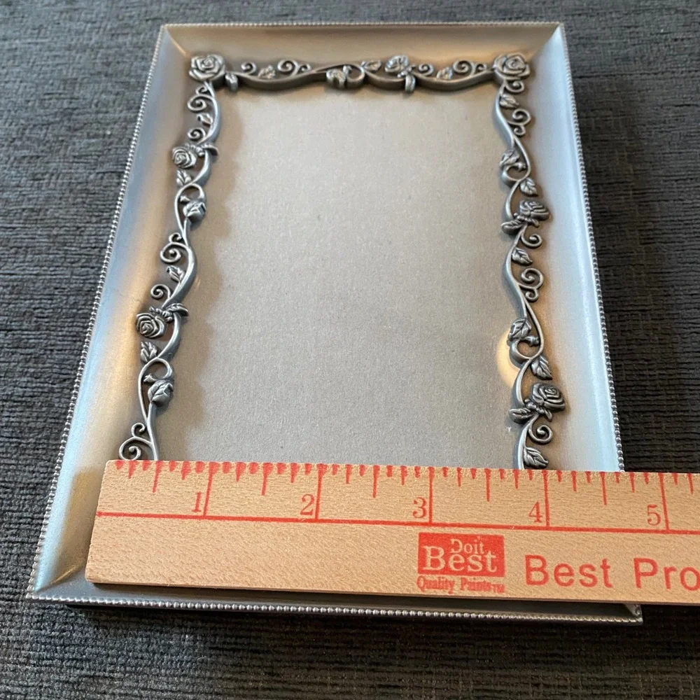 Decorel pewter tone
